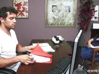 brunette doc gives head to guy in white t-shirt